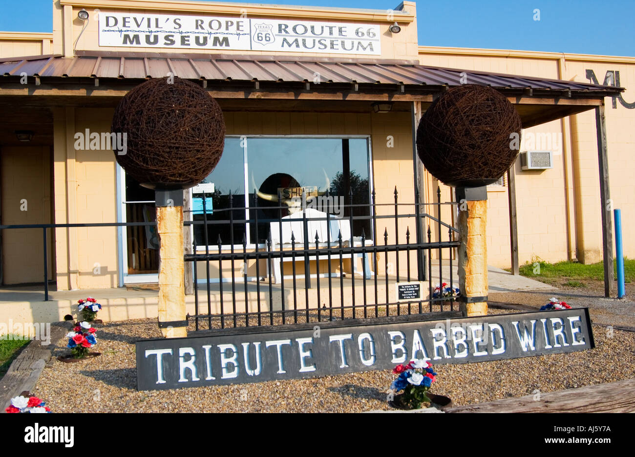 Devil's rope museum hi-res stock photography and images - Alamy