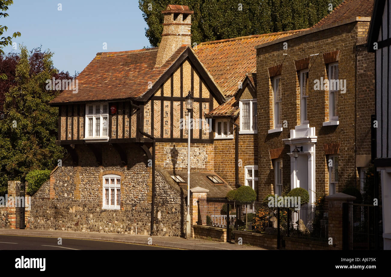 UK Kent Sandwich Strand Street Kings House timber framed building opposite Manwood Court Stock