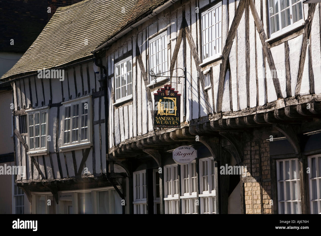 UK Kent Sandwich Strand Street the Weavers historic medieval timber