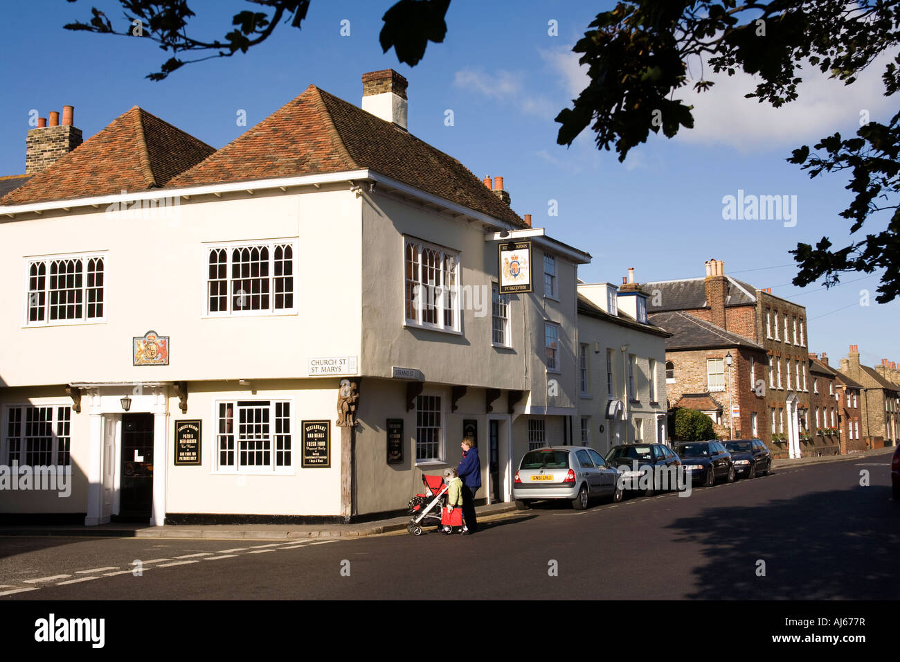 UK Kent Sandwich Strand Street Kings Arms historic timber framed pub
