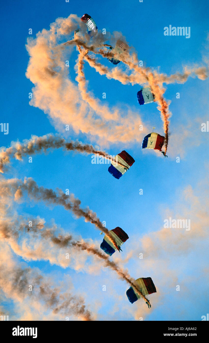 Royal air force parachute hi-res stock photography and images - Alamy
