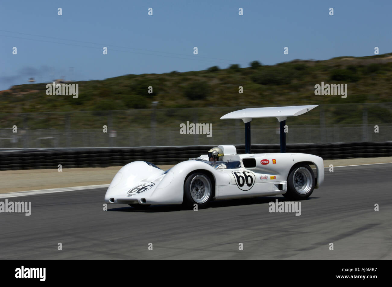 Jim Hall drives a Chaparral 2E at the 32nd Rolex Monterey Historic Races 2005 Stock Photo