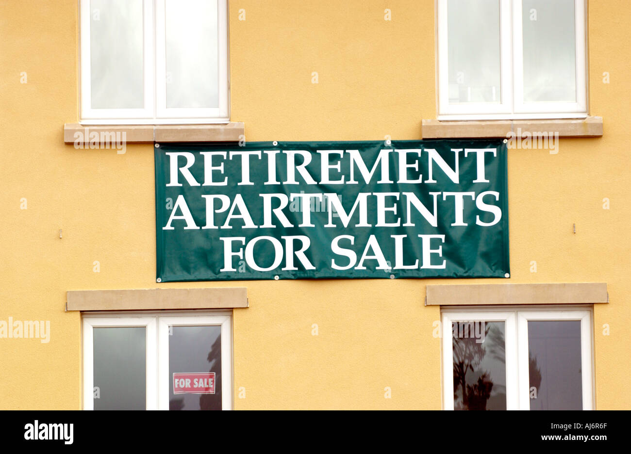 RETIREMENT APARTMENTS FOR SALE on a new development in the rural market