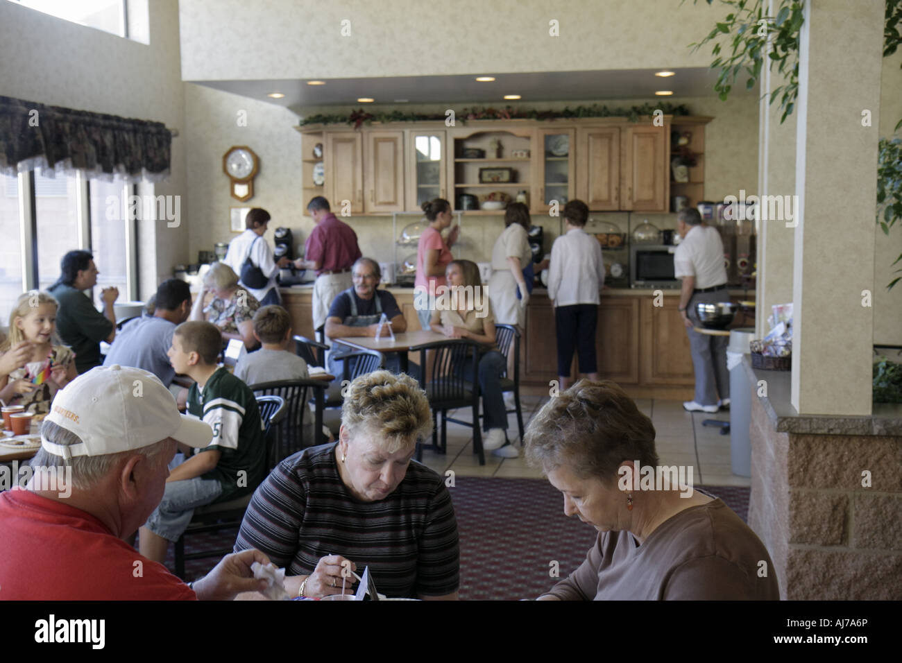 Pennsylvania Pocono Mountains Lake Ariel Comfort Inn Breakfast