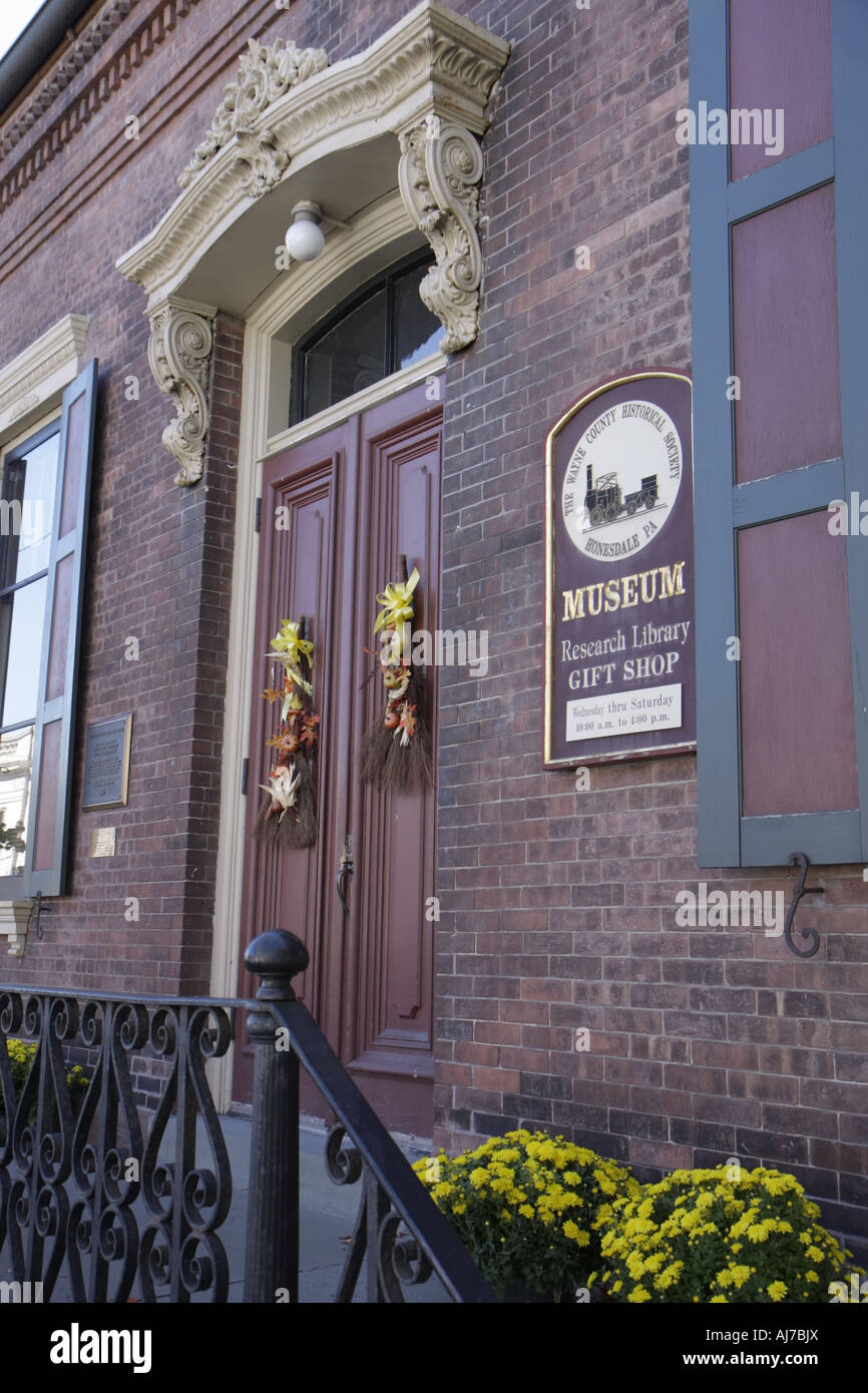 Wayne county hires stock photography and images Alamy