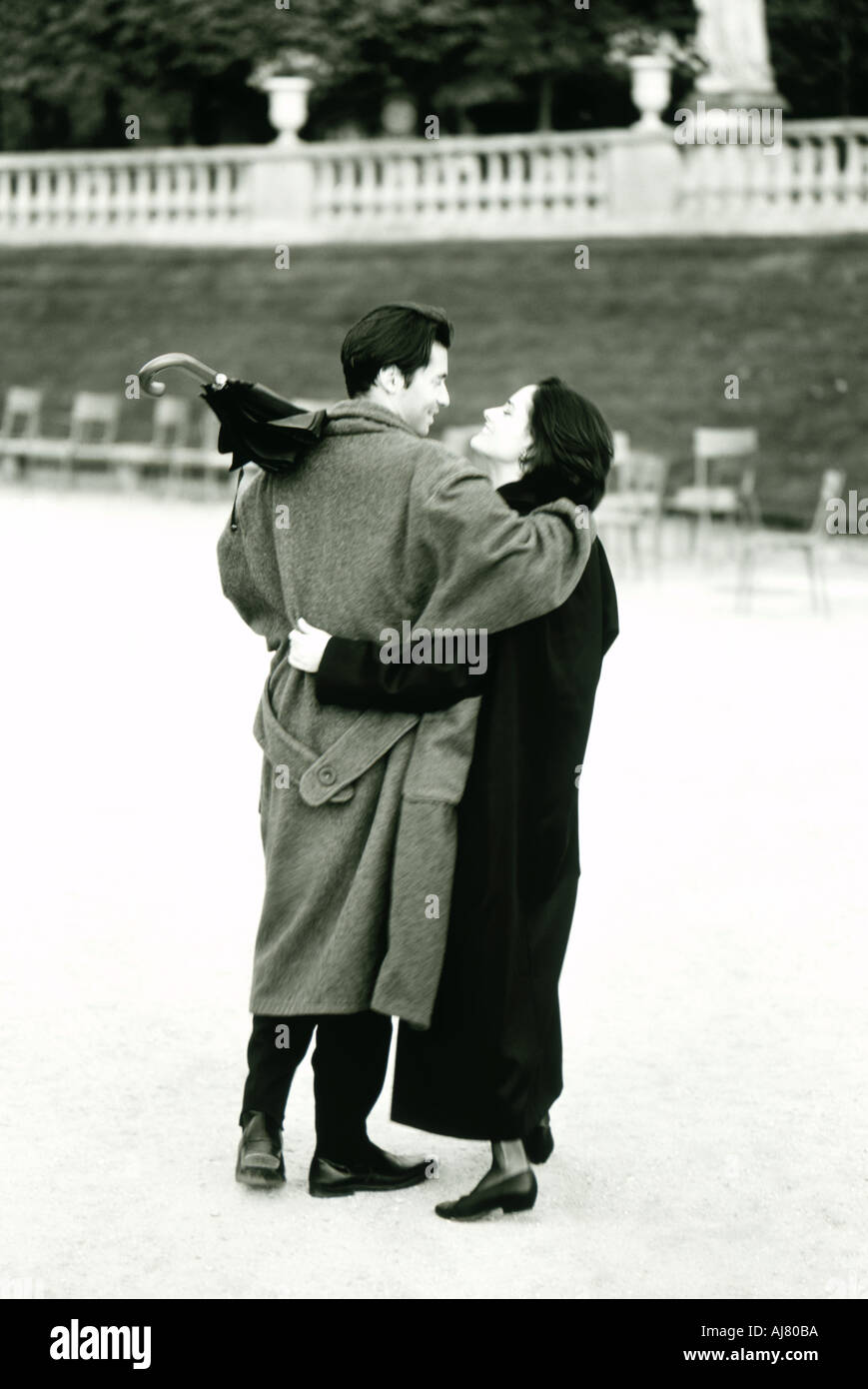 Black and white of couple hi-res stock photography and images - Alamy