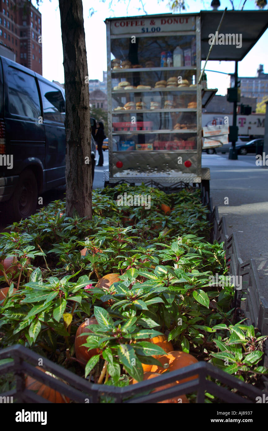 New york bagel cart hires stock photography and images Alamy
