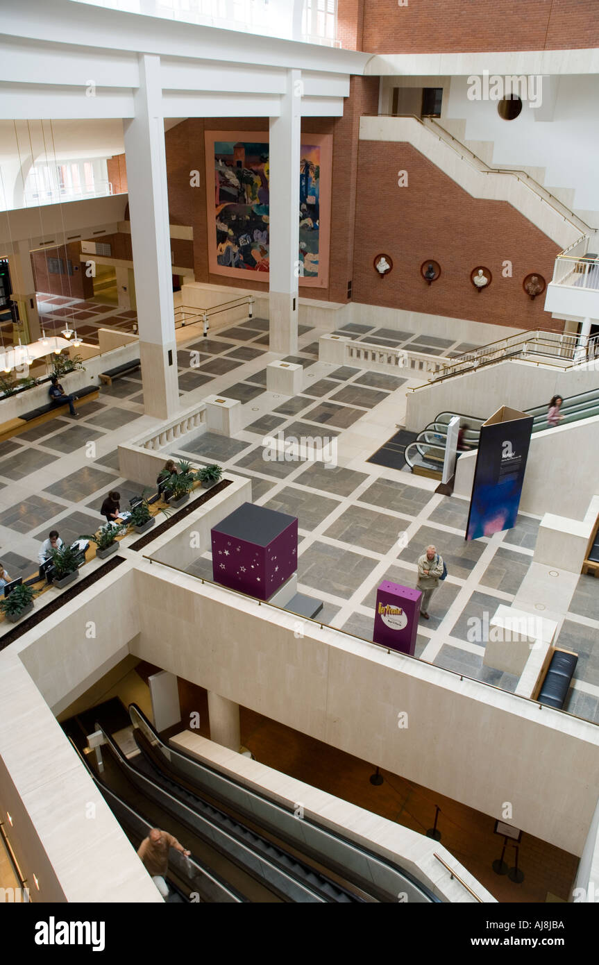 Library lending england hi-res stock photography and images - Alamy
