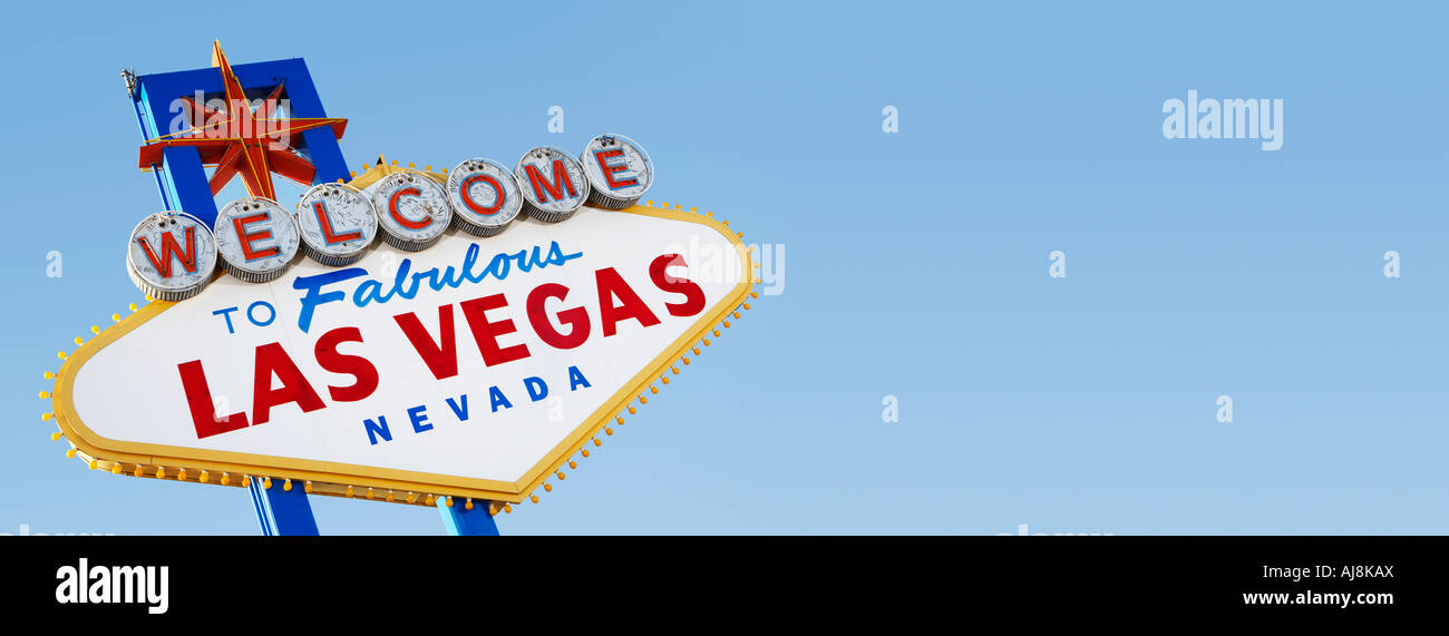 Las vegas sign at night hi-res stock photography and images - Alamy