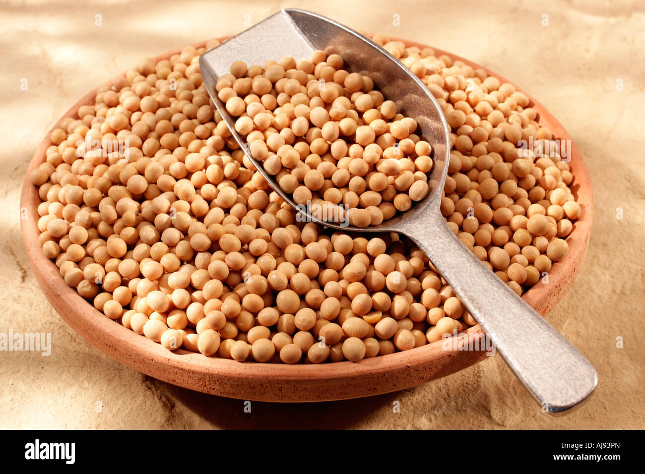 Dry soya bean hi-res stock photography and images - Alamy