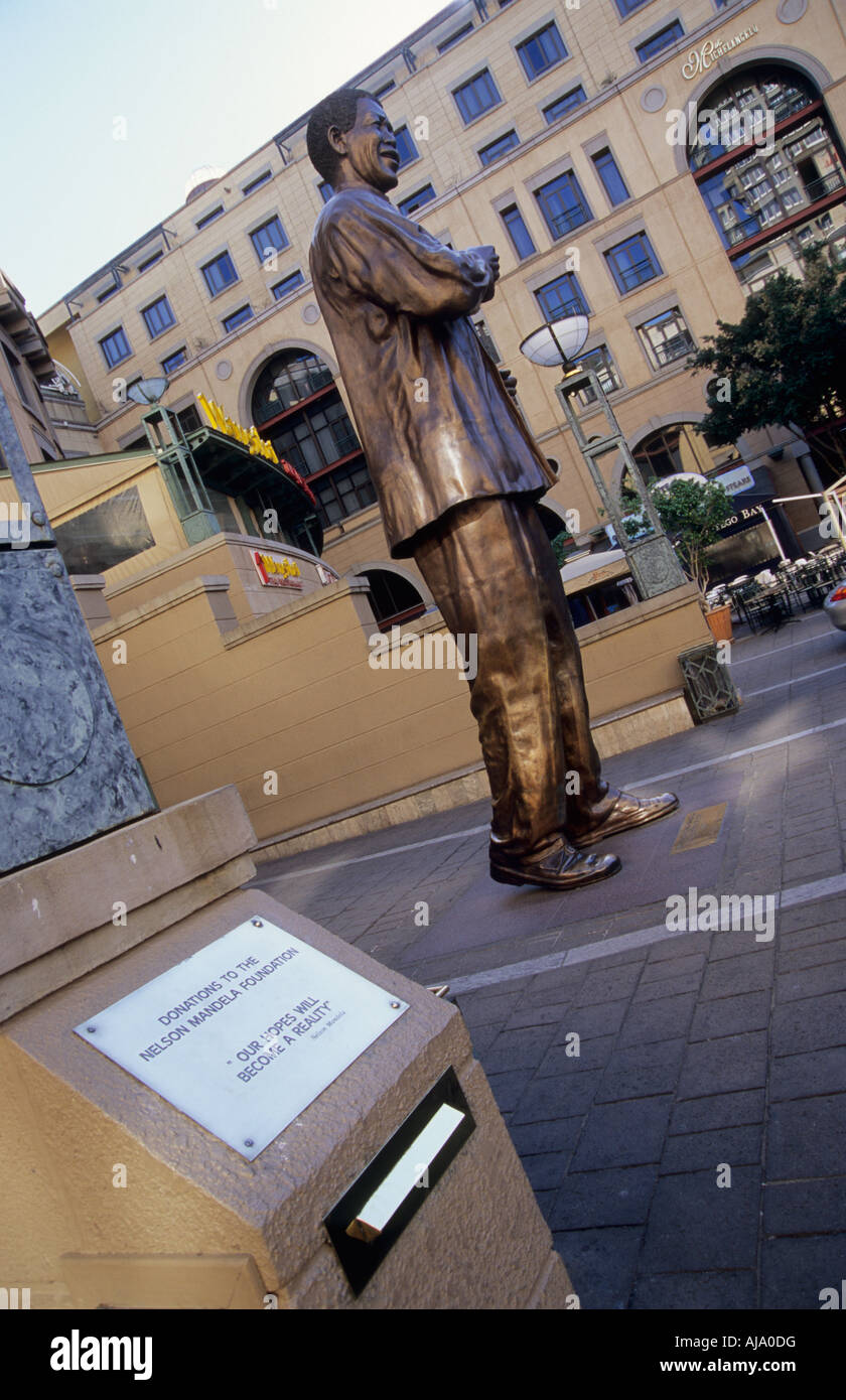Sandton, Johannesburg, South Africa, famous people, bronze statue of