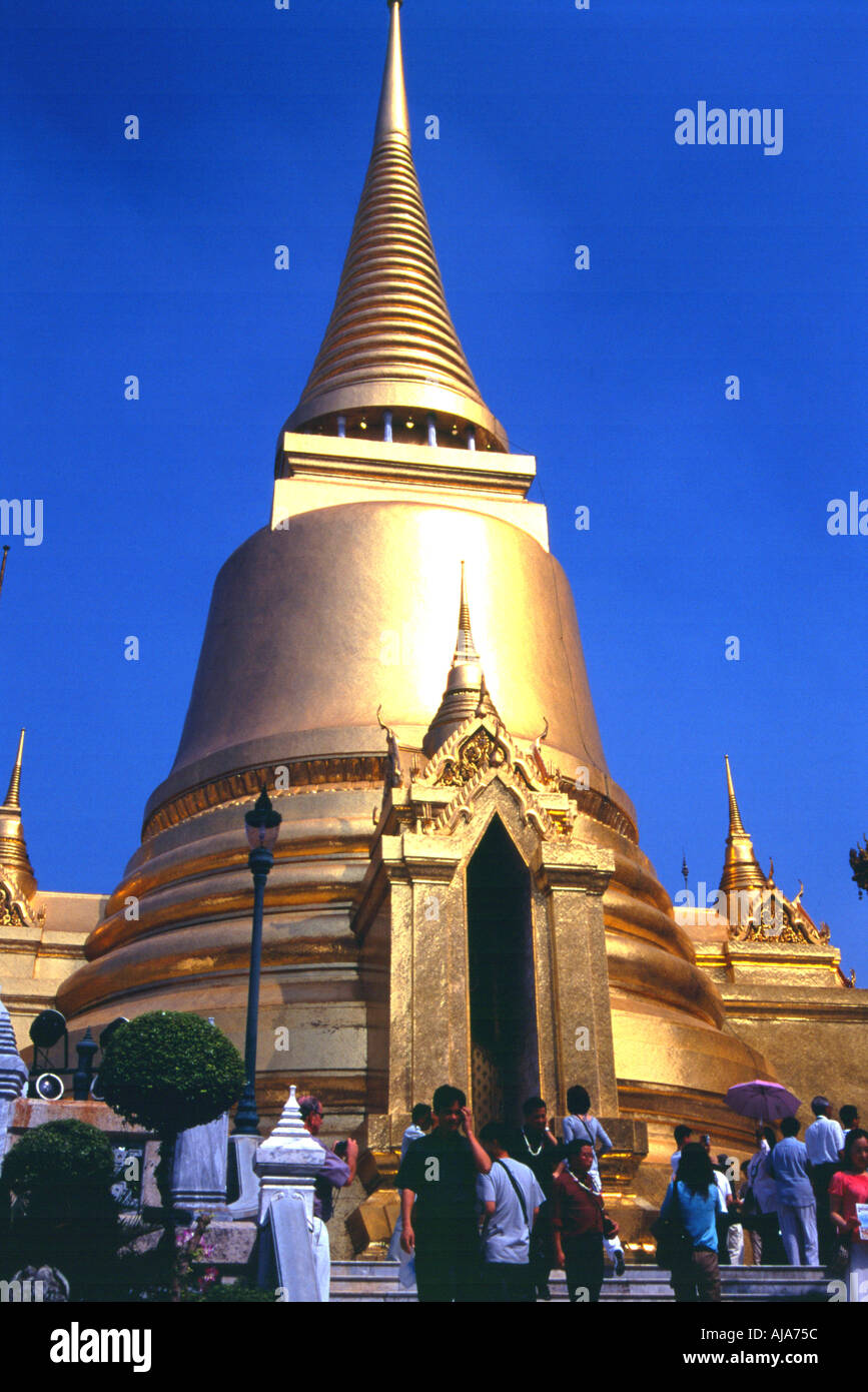 Golden Temple at Royal Palace Bangkok Thailand Stock Photo - Alamy