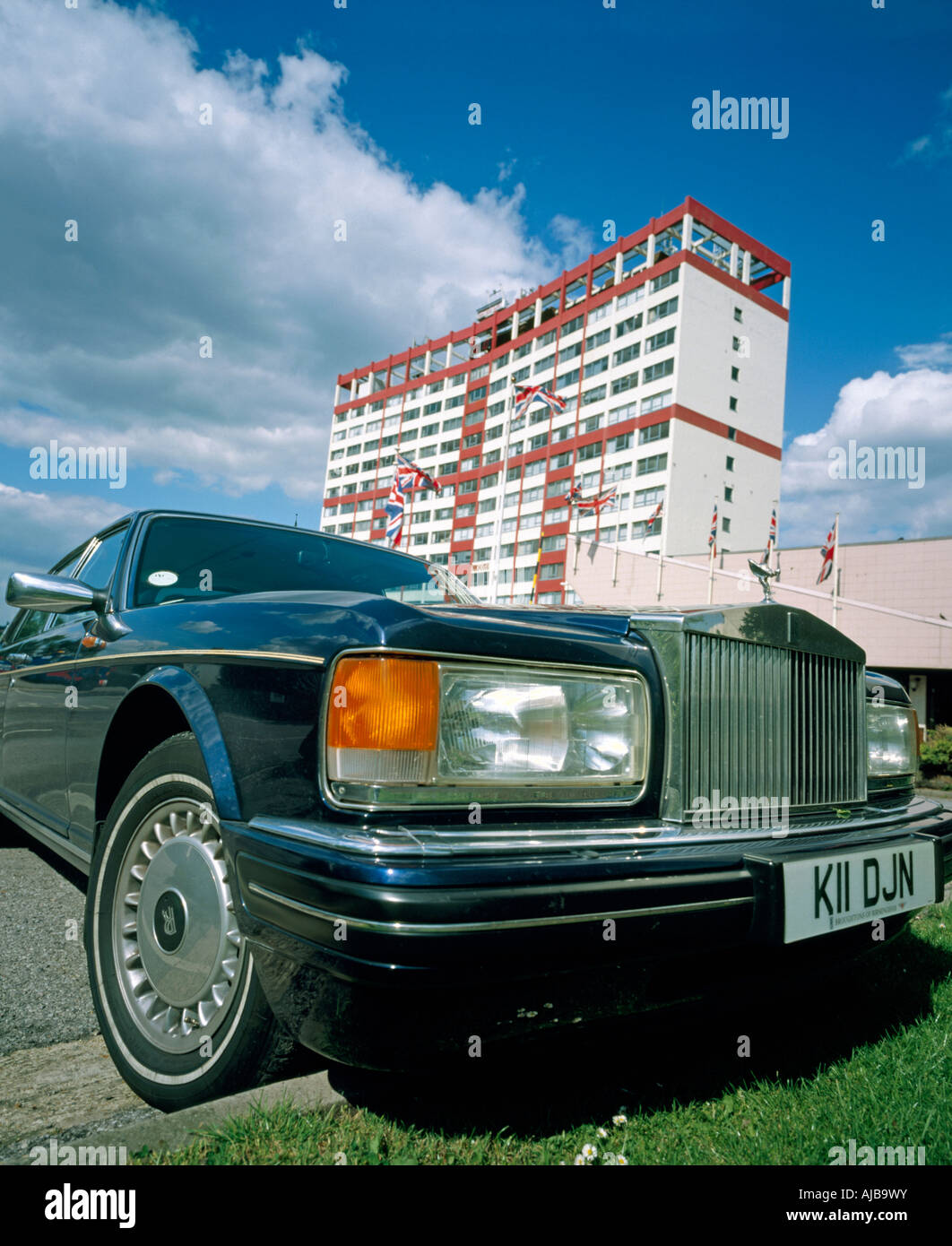 Westminster Auto Sparesbentley sparesrolls royce sparesMercedes  sparesused car spares