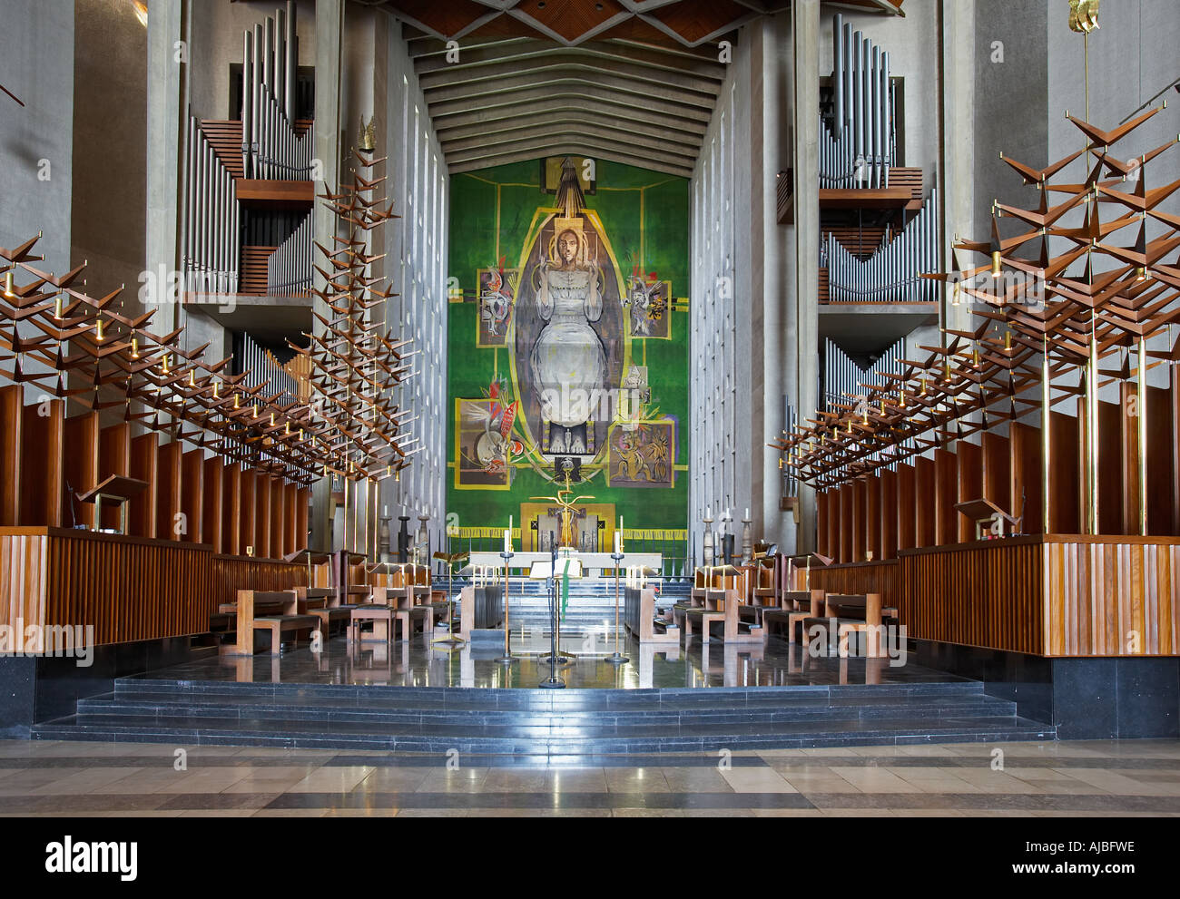 Interior of Coventry Cathedral Stock Photo - Alamy