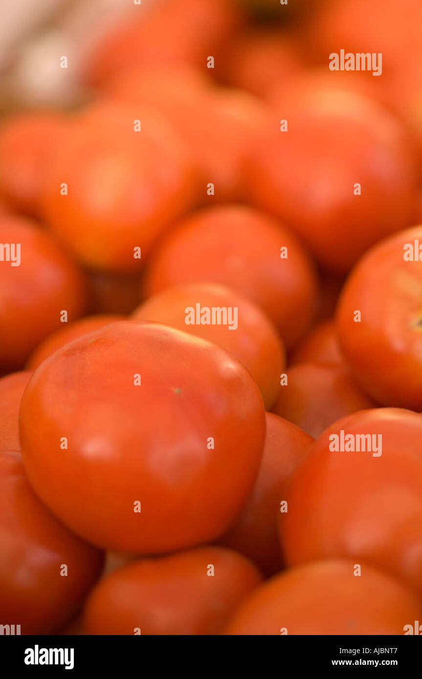 Tomatoes for sale at the Farmers Market Stock Photo - Alamy