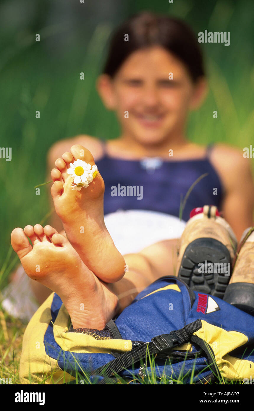 tobacco between toes What is the skin issue my toes? Smoking and its effects on