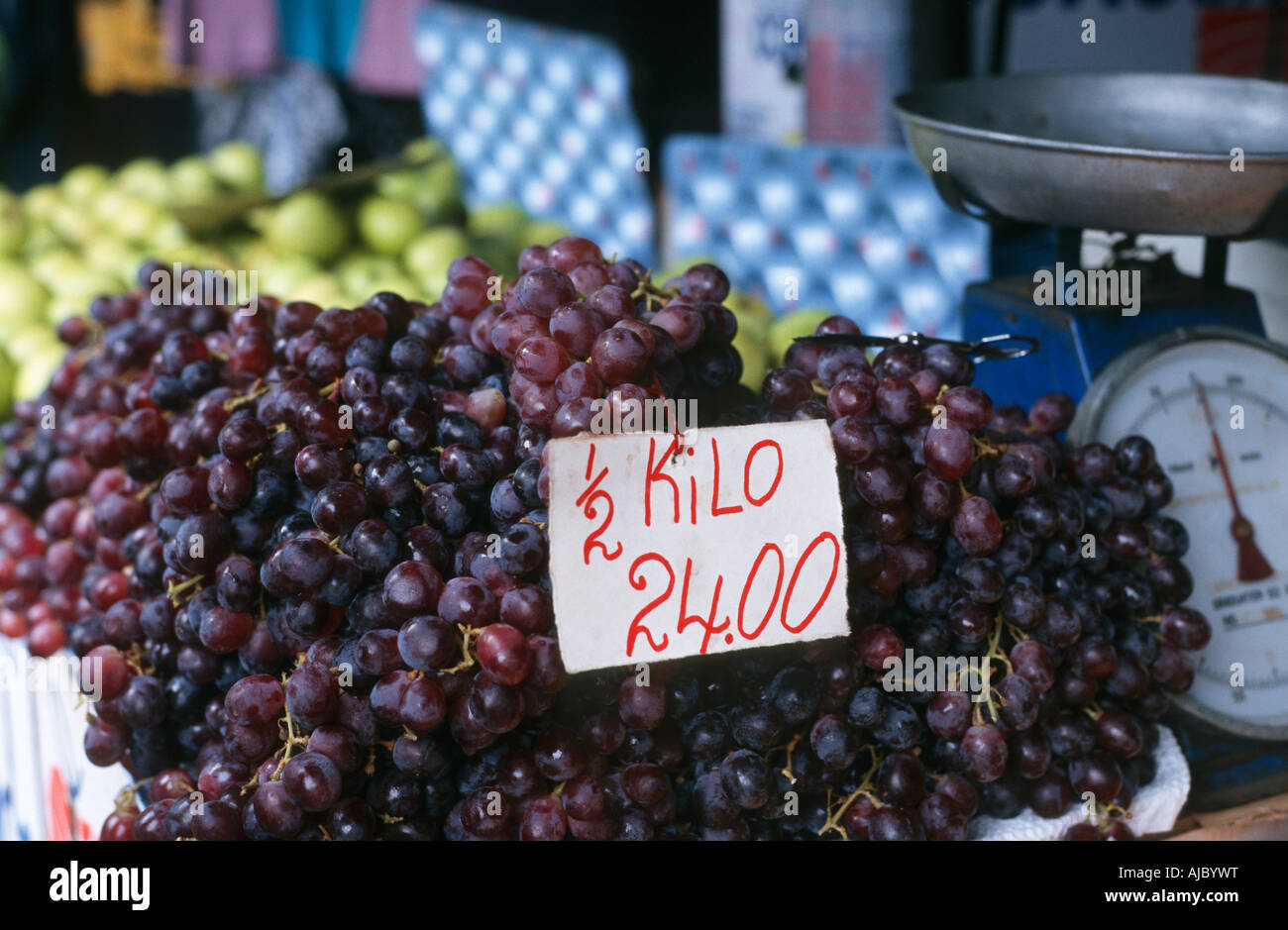 Red Grapes For Sale at a Fresh Produce Market Stock Photo Alamy