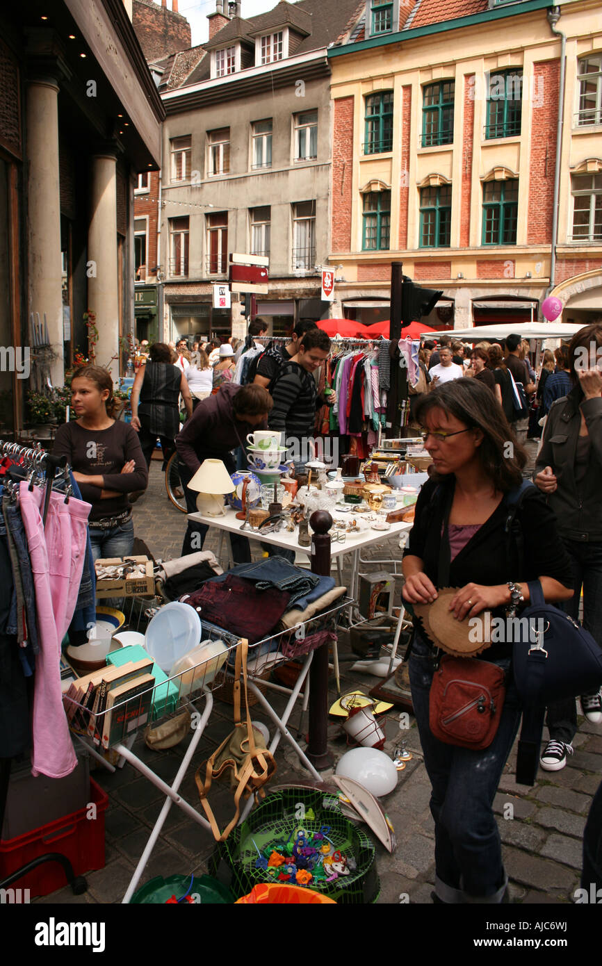 Lille flea market hi-res stock photography and images - Alamy
