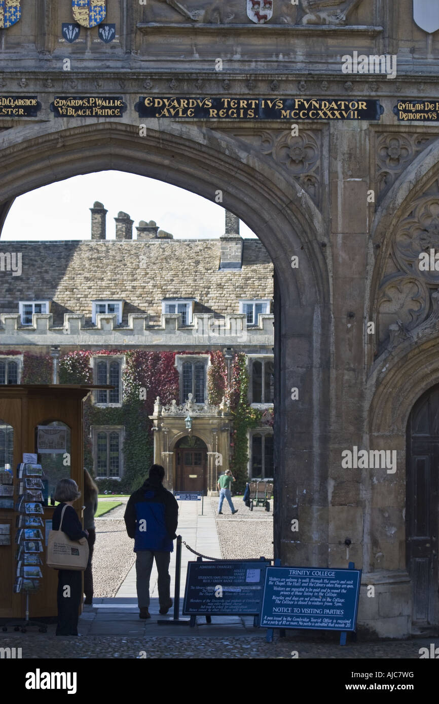 TRINITY COLLEGE CAMBRIDGE UNIVERSITY visual data 8