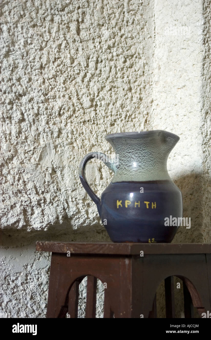 Greek pottery hi-res stock photography and images - Alamy