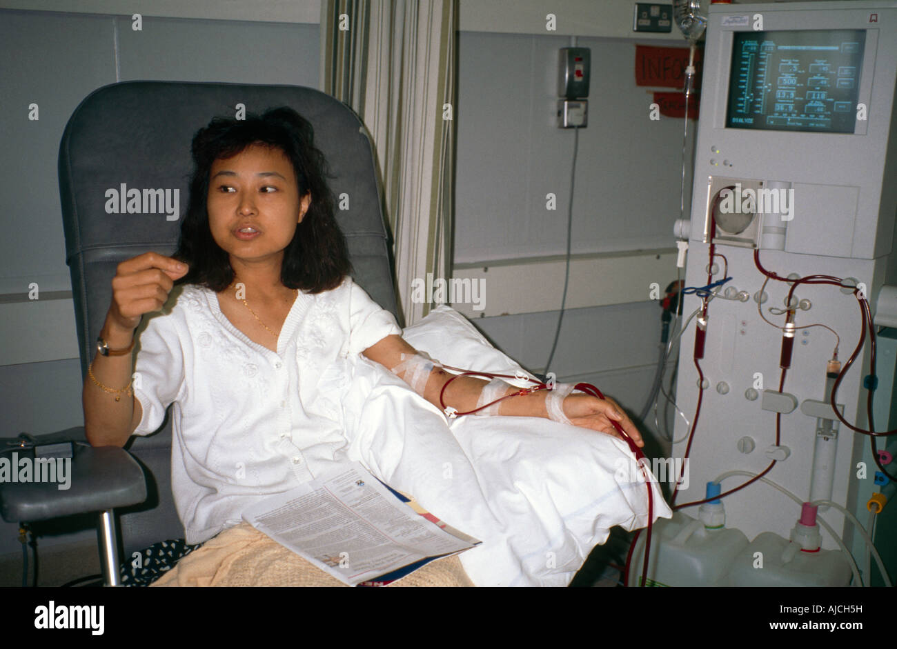 Dialysis machine hi-res stock photography and images - Alamy