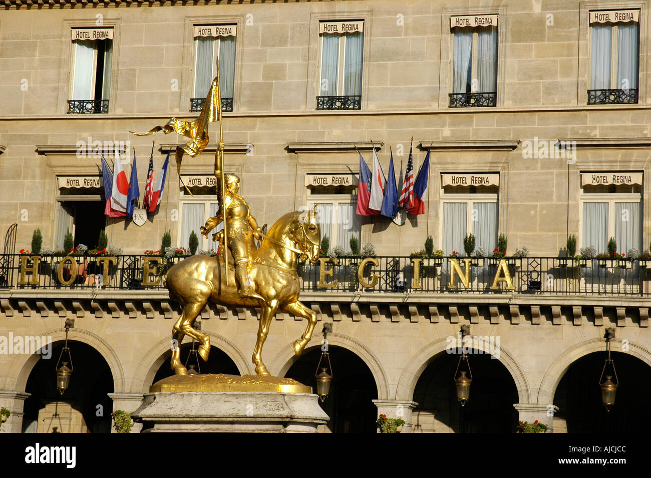 Jeanne d Arc statue, Paris,France Stock Photo Alamy