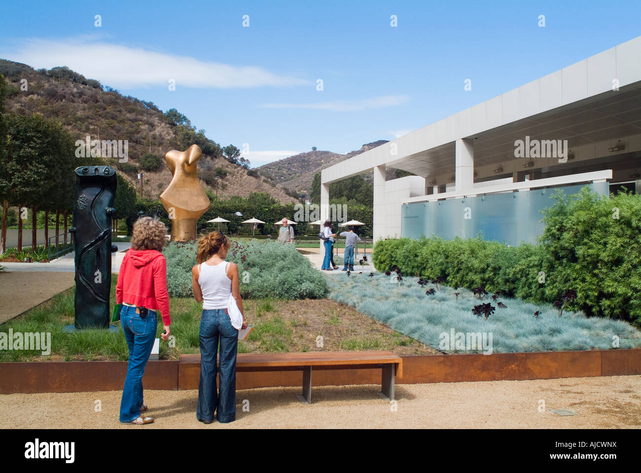 Paul getty hi-res stock photography and images - Page 2 - Alamy