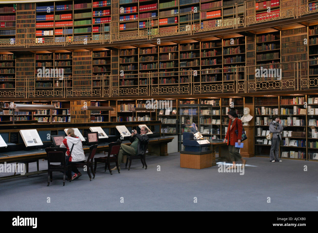 British library interior reading room hires stock photography and images Alamy
