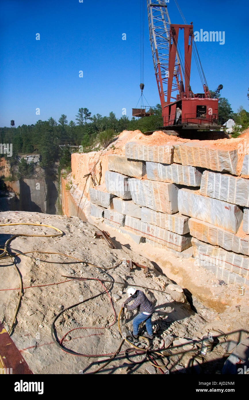 Granite quarry hires stock photography and images Alamy