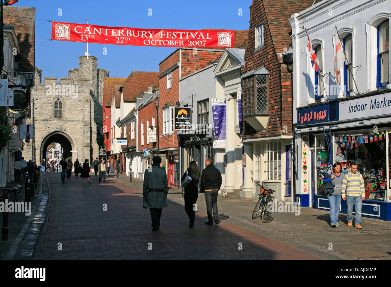 canterbury high street narrow lanes with shoppers town centre kent england uk gb Stock Photo