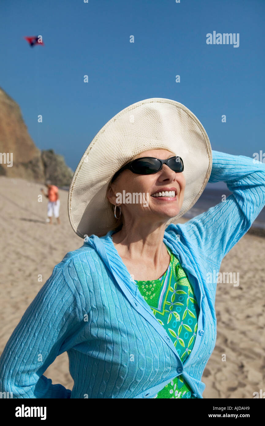 40s woman hat hi-res stock photography and images - Alamy
