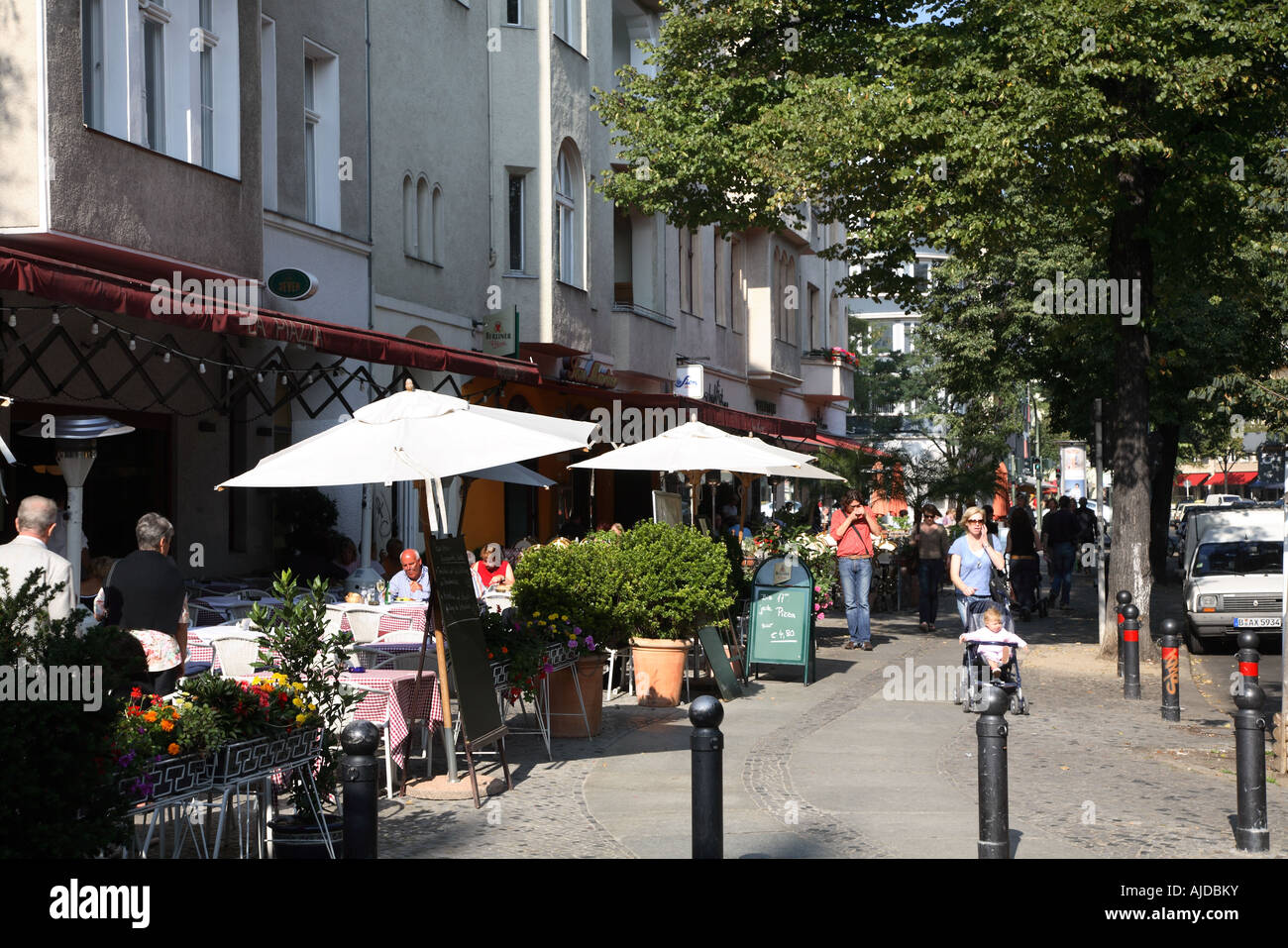 Berlin Savignyplatz Savigny Platz Place Square Charlottenburg