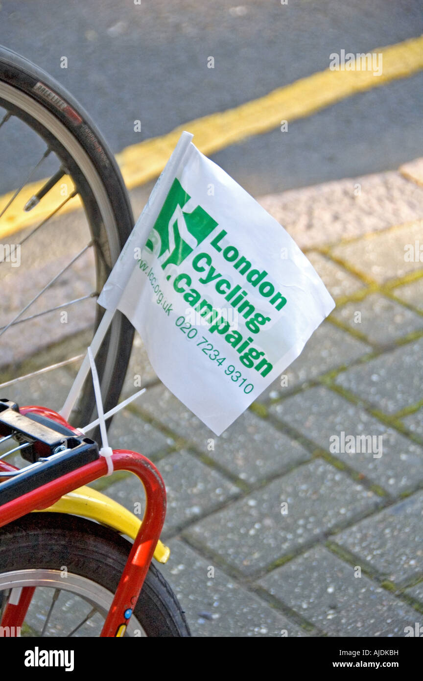 London Cycling Campaign pennant on Child s bike Highbury, London, UK Stock Photo