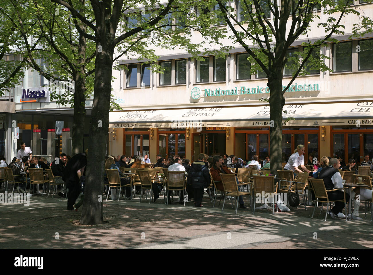 action frankfurt am main öffnungszeiten