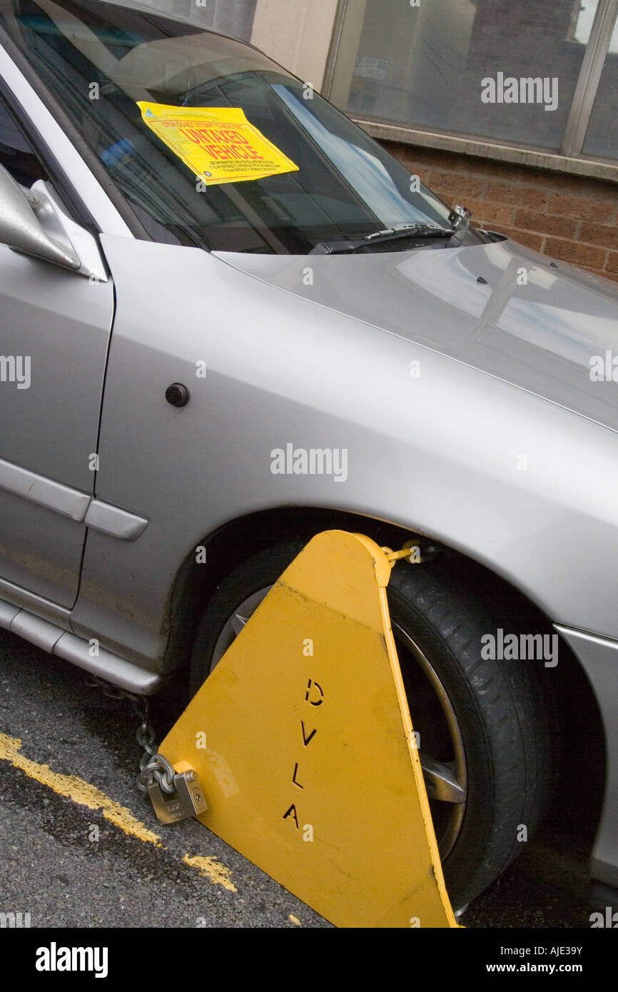 Fast and effective clamping hires stock photography and images Alamy