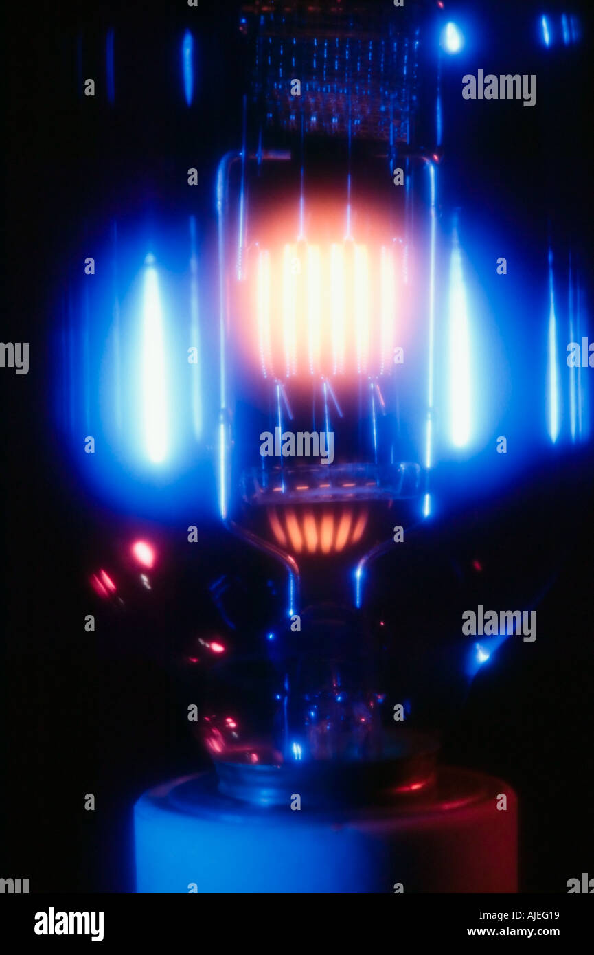 Filament of high wattage light bulb Stock Photo Alamy