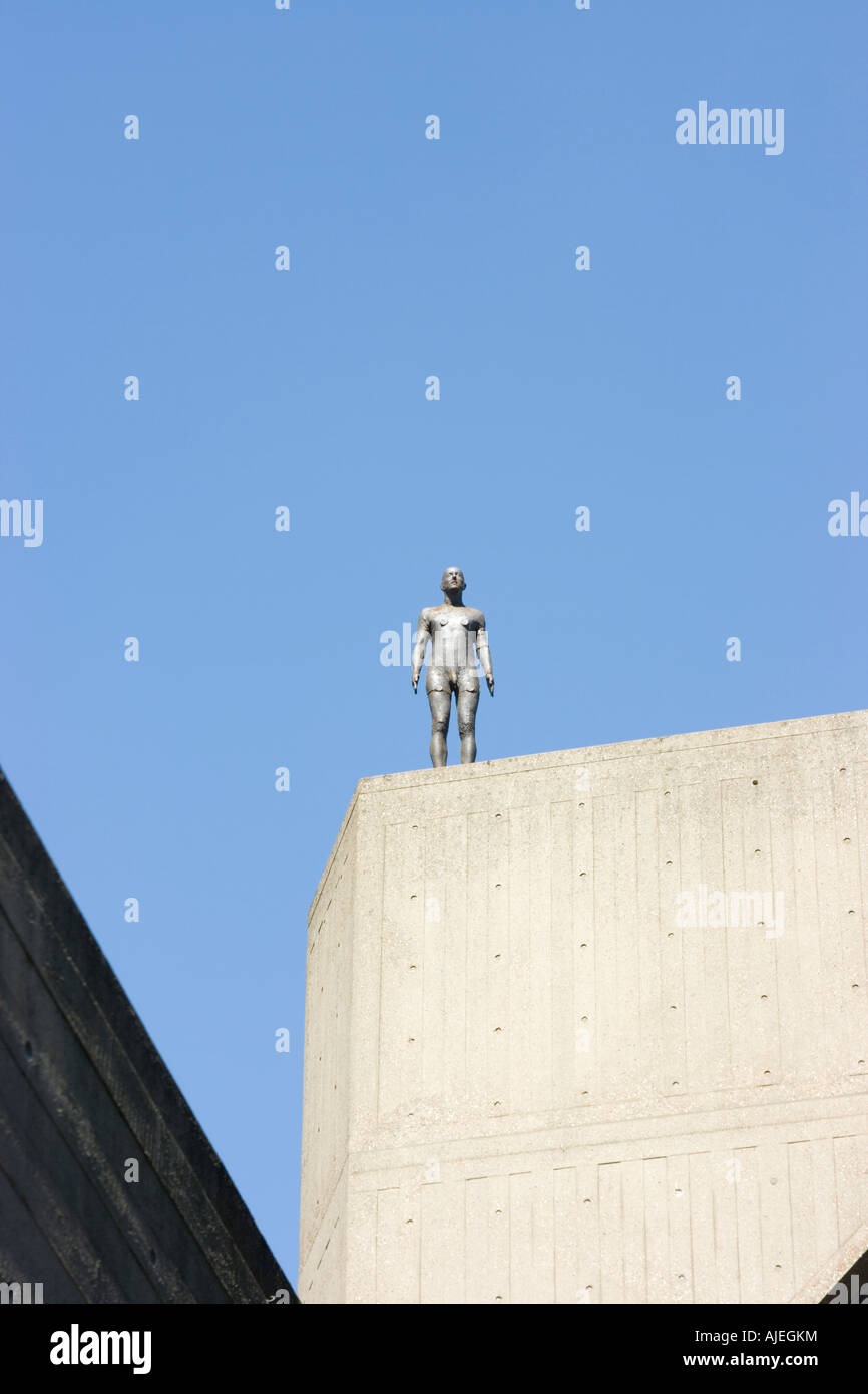 Antony Gormley sculpture on building,London Stock Photo Alamy