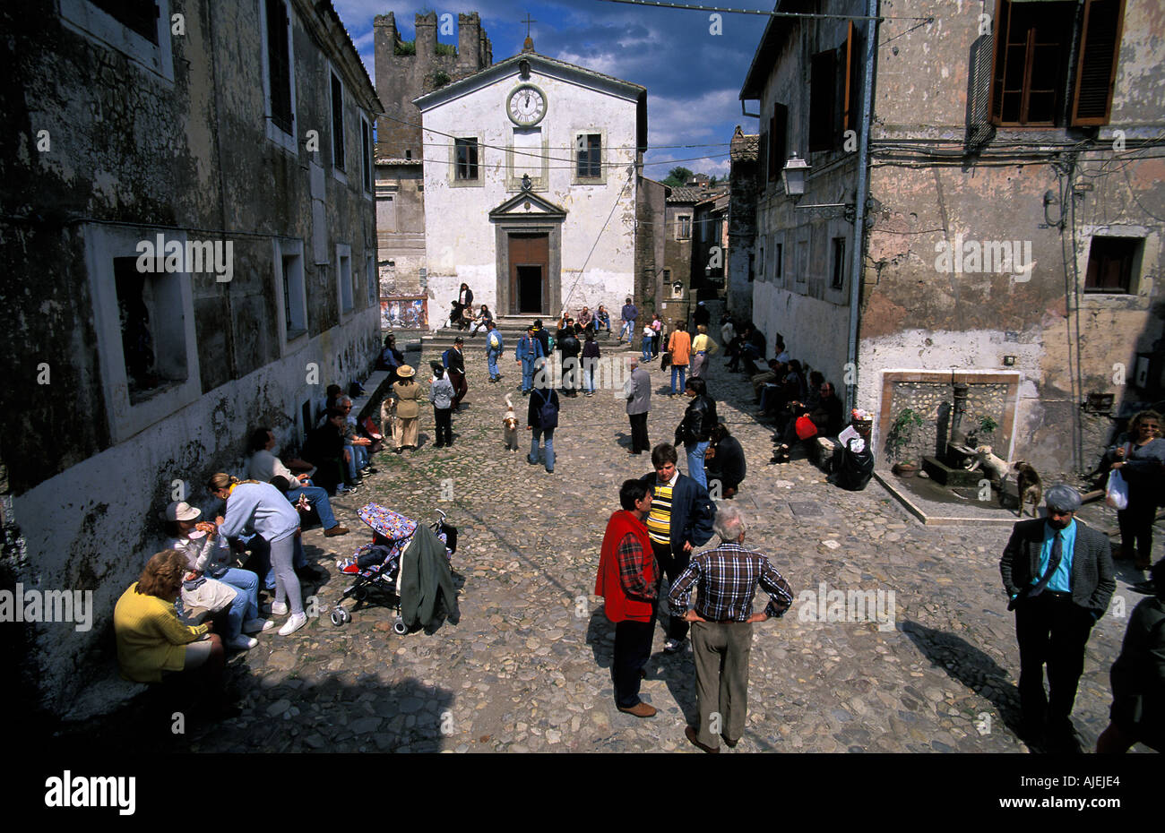 Calcata s main square In the weekends tourists from Rome come to ...