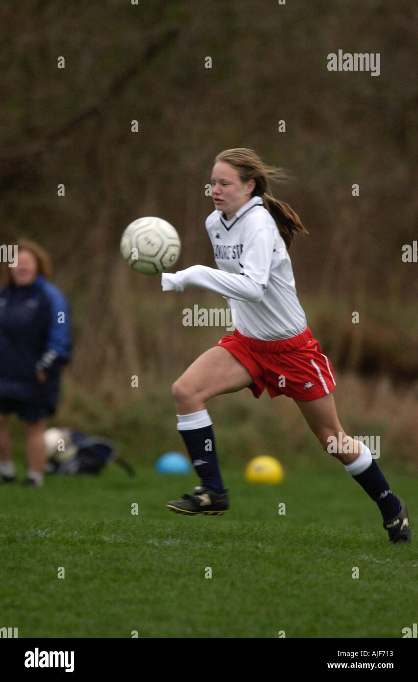 Ladies american football hi-res stock photography and images - Page 4 -  Alamy