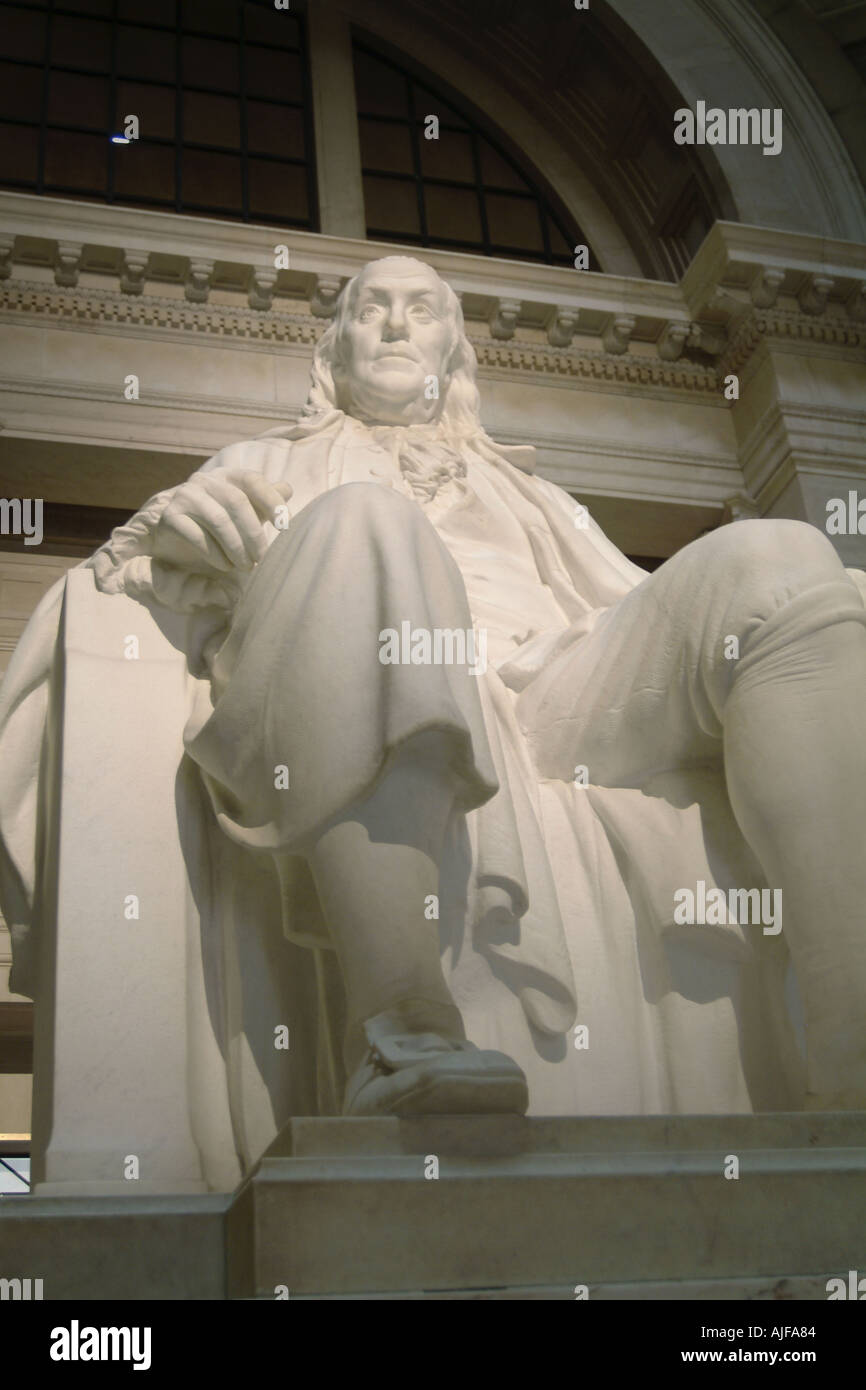 Ben Franklin Statue, Franklin Institute, Philadelphia USA Stock Photo