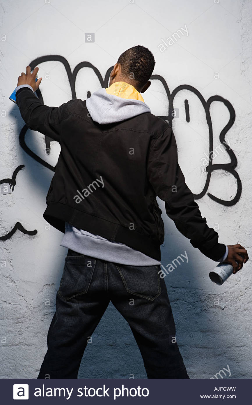 Graffiti Urban Artist Stock Photos & Graffiti Urban Artist Stock Images