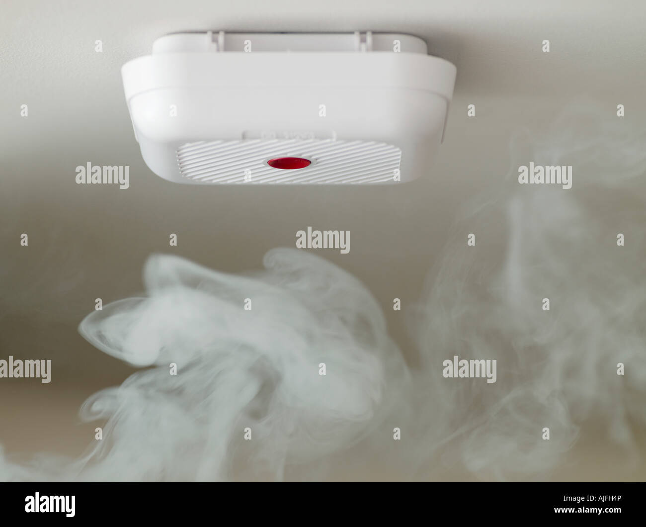 Smoke Alarm High Resolution Stock Photography And Images Alamy