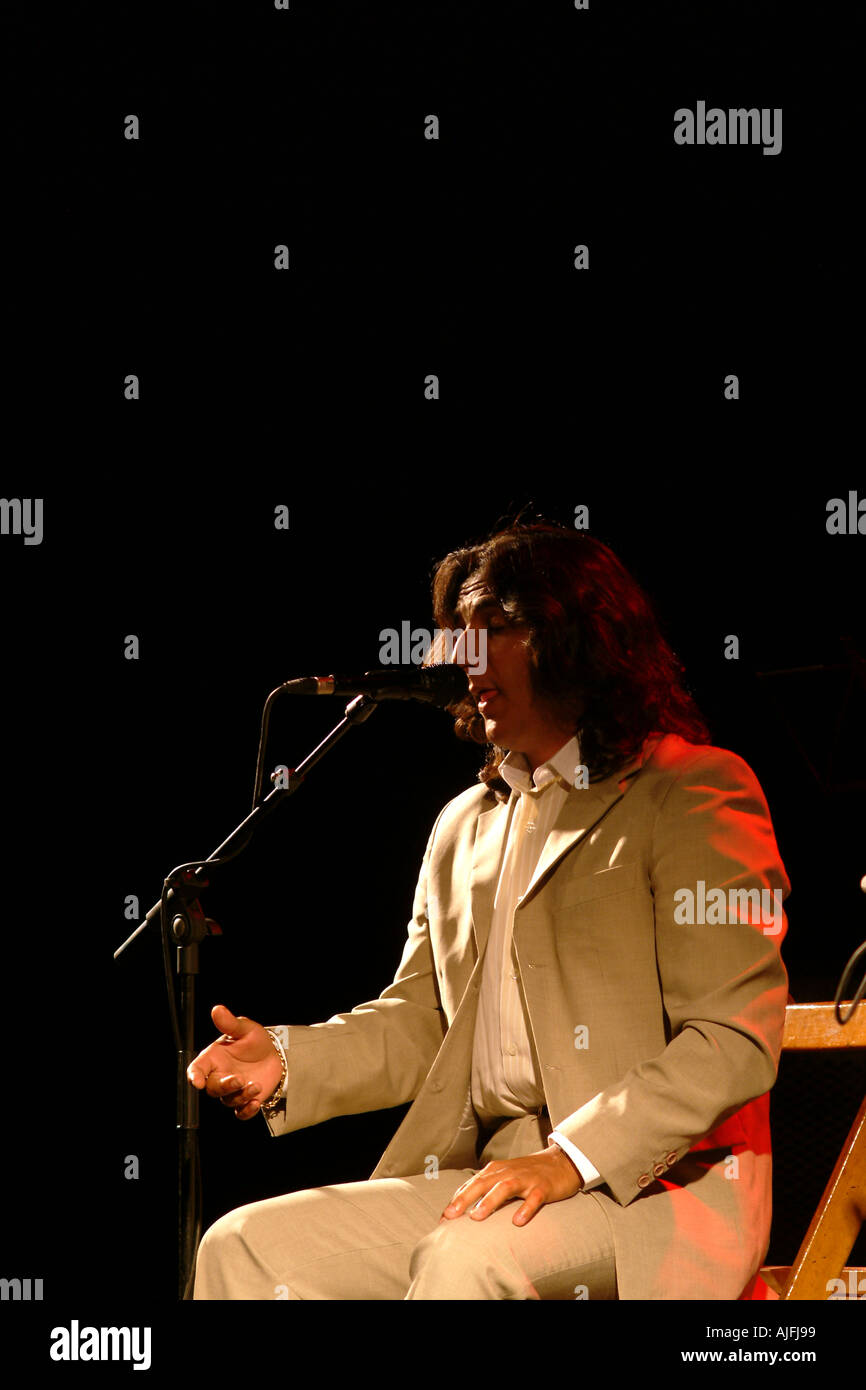 Anthony Reyes Singer Young antonio hi-res stock photography and images - Alamy