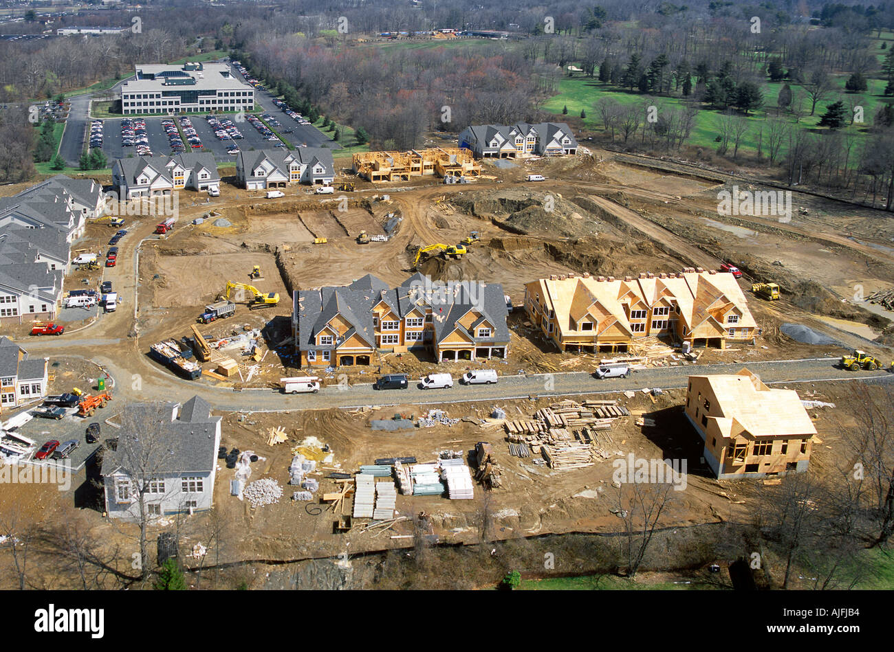 Housing construction hi-res stock photography and images - Alamy