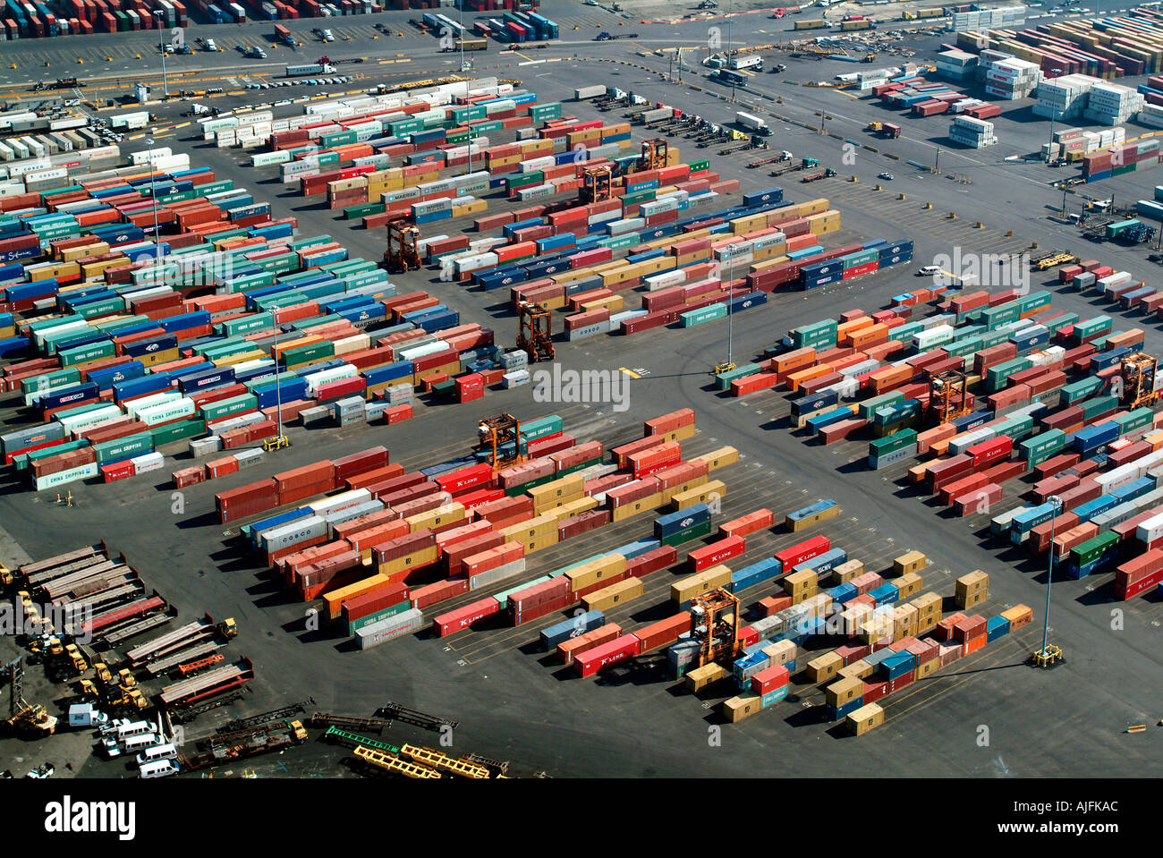Containers Shipping Yard Port of Elizabeth Newark Stock Photo