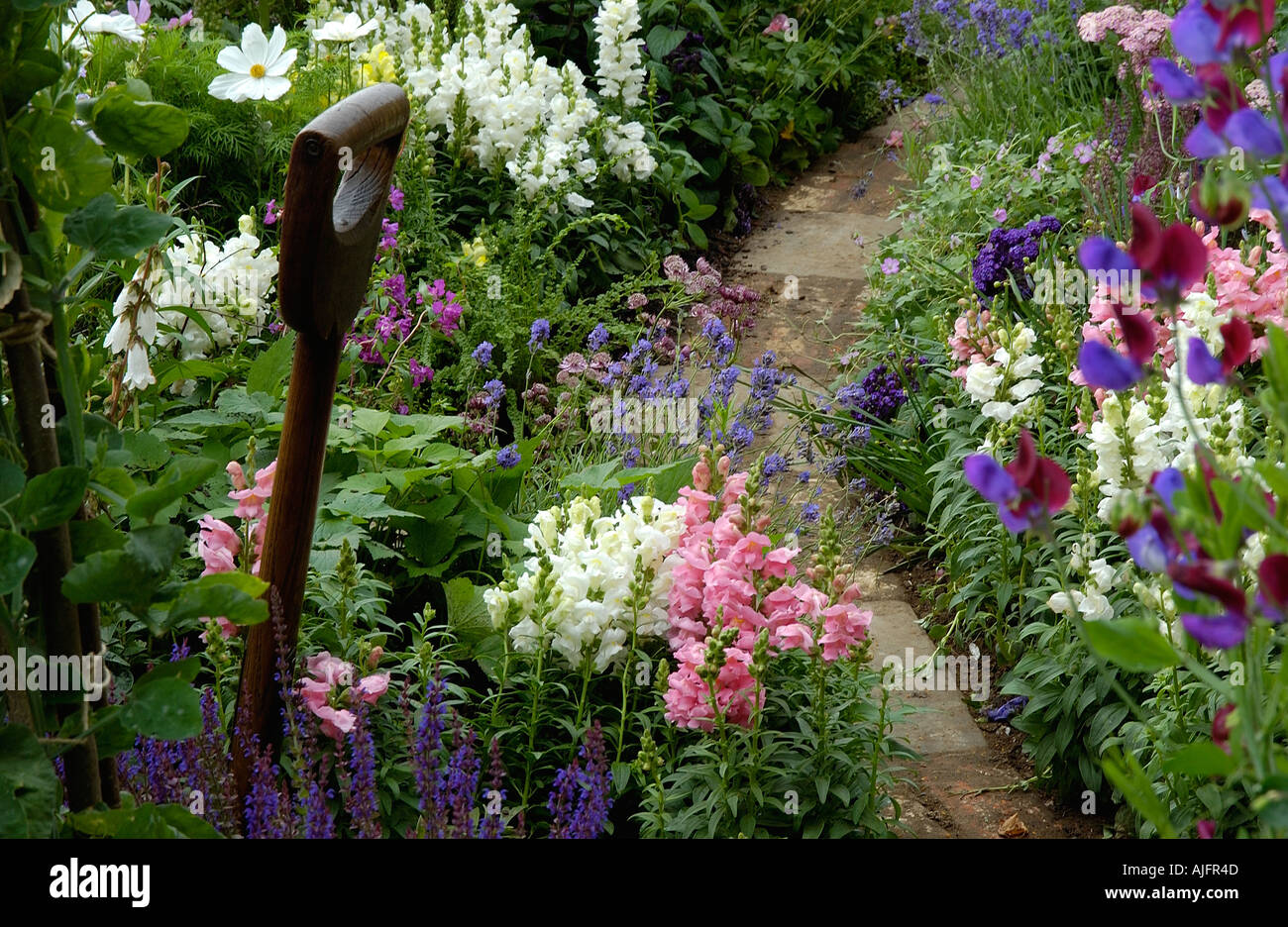 Decorative garden spade hi-res stock photography and images - Alamy