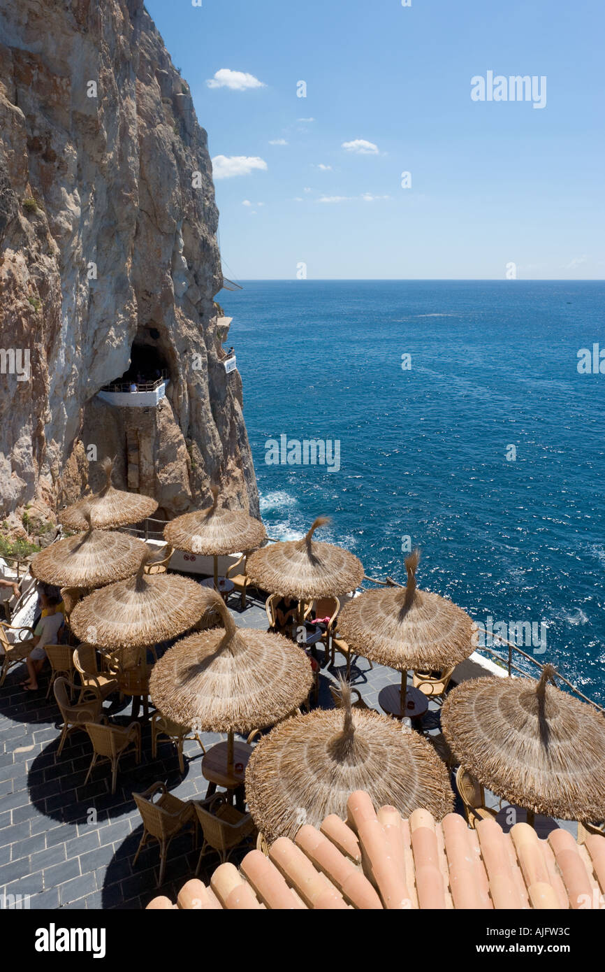 Cafe bar in the Cova d'en Xoroi cave complex, Cala'n Porter, Menorca, Spain  Stock Photo - Alamy