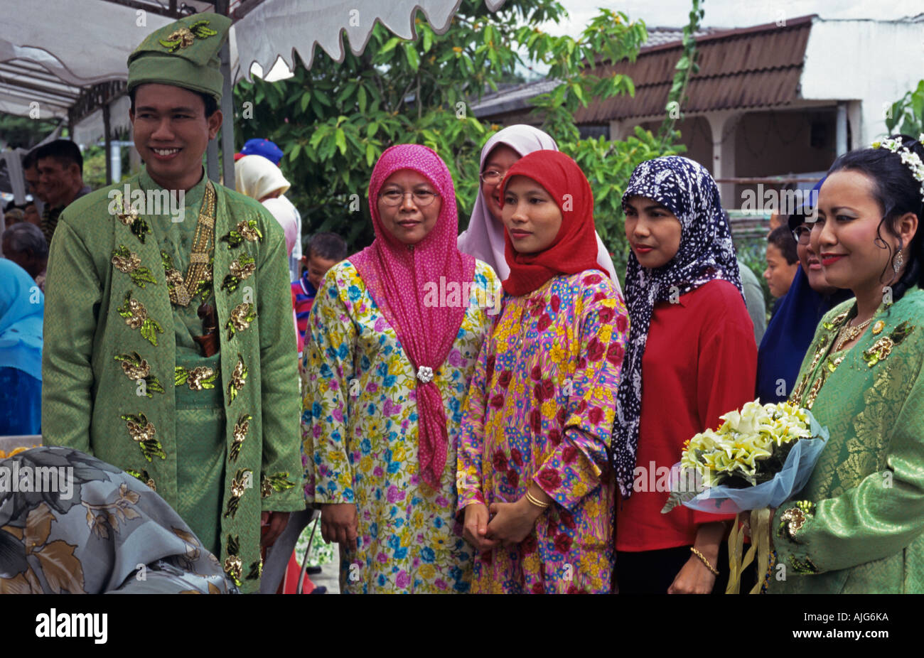 Kain Songket High Resolution Stock Photography and Images - Alamy
