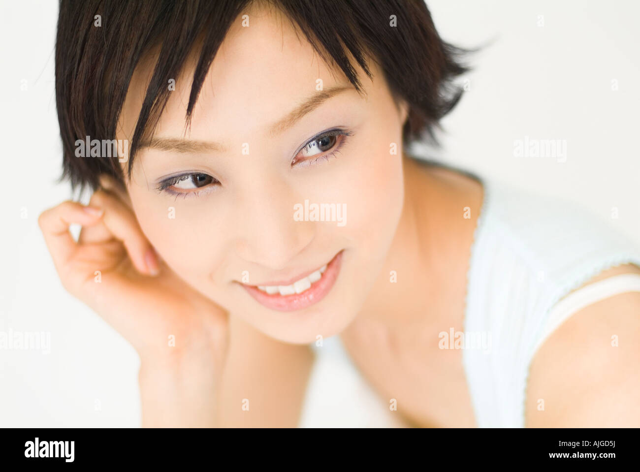 Japanese woman in white hi-res stock photography and images - Alamy