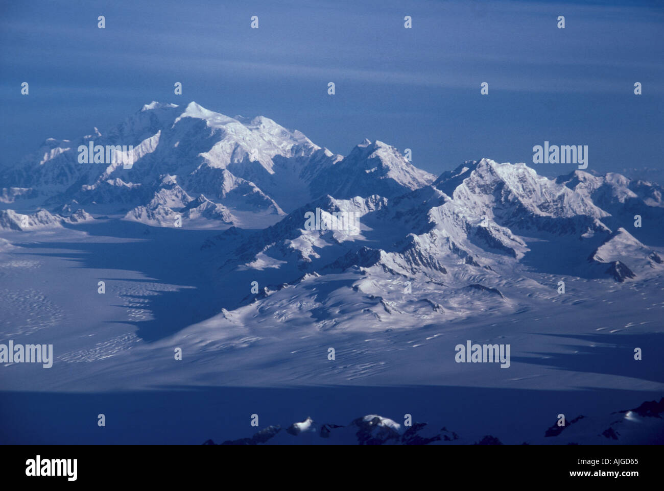 Mount Logan highest Mountain of Canada Saint Elias Range Kluane National park Yukon Territorium